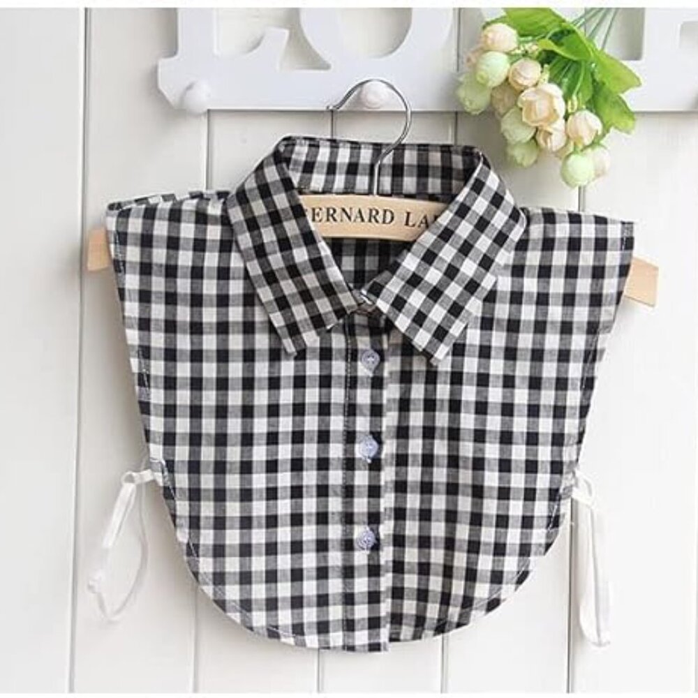 Women's Black and White Plaid Dicky Collar - Picture 3 of 3